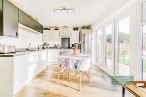 Photo 13- click for photo gallery